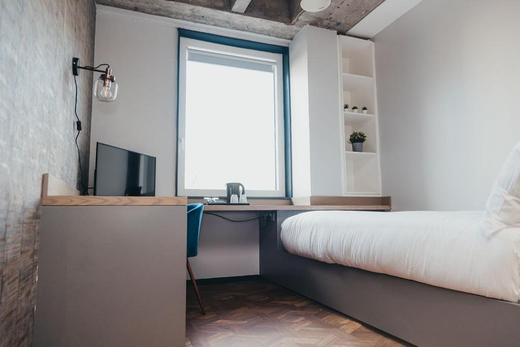 Quarter By The Warren Collection Hotel Белфаст Екстериор снимка